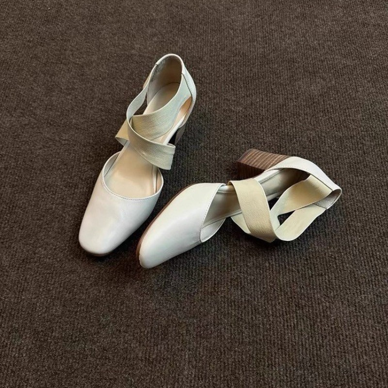 Damen-Sandalen mit Kreuzriemen – Leatherwork In French Bewertung und Preis